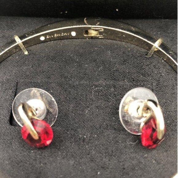 Givenchy jewelry set – bracelet & earrings – NIB Gift Ready Condition - Picture 6 of 8